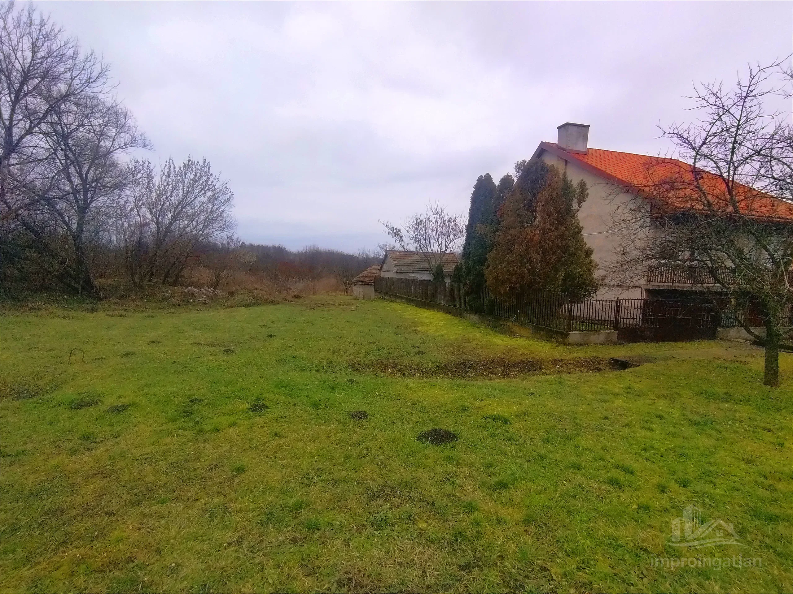 Emőd belterületi építési telek